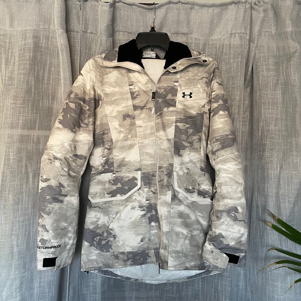 Under Armour Snowboarding and Ski Jacket